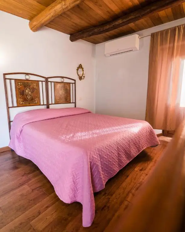 IlBeccoFelice_Arpino_Rosa